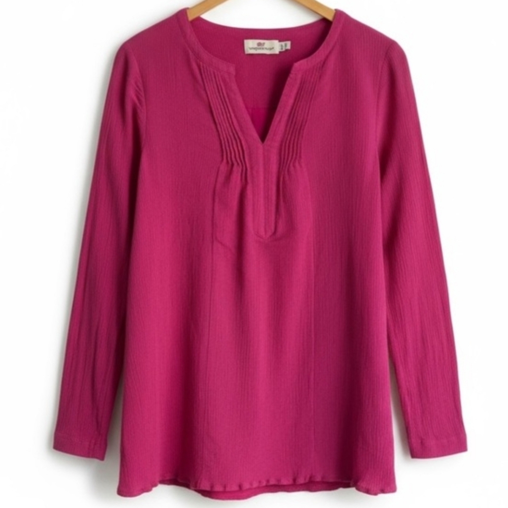 Vineyard Vine Lightweight Top
